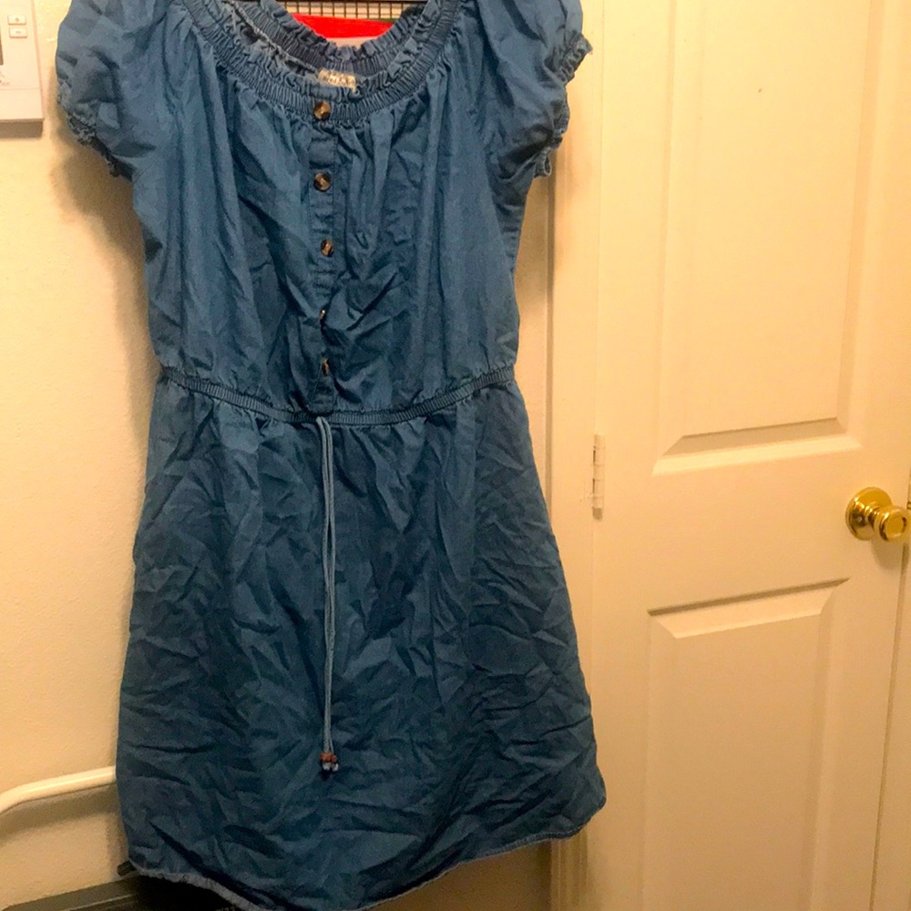 A dress from the brand Speed Control in a size 2X.